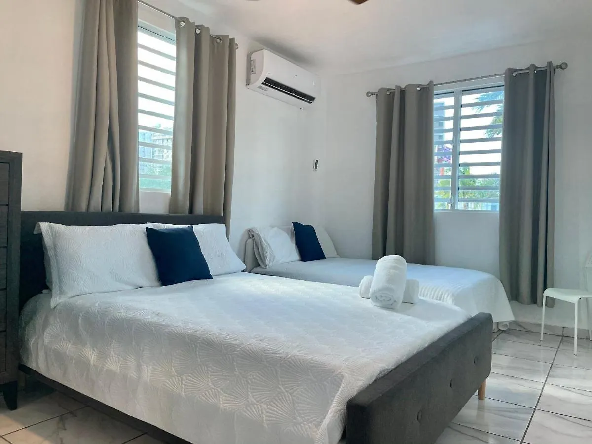 Multi Home In Isla Verde Beach Area With 5 Separate Apts Include 10 Bedrooms And 6 Bathrooms Sleep 26 People San Juan